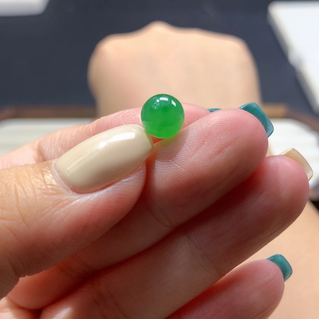 定制翡翠未镶嵌7.4缅甸翡翠