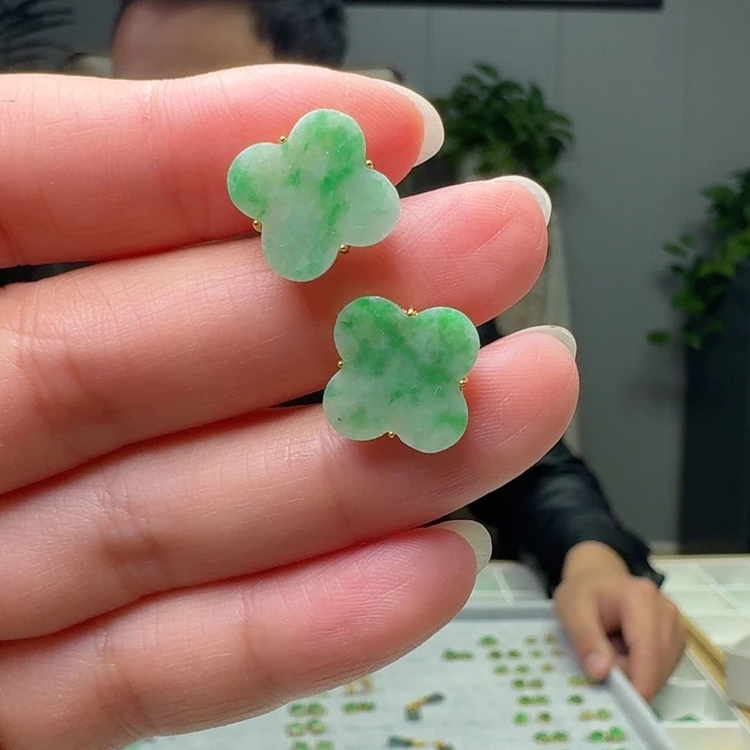 翡翠银S925镶嵌耳饰天然