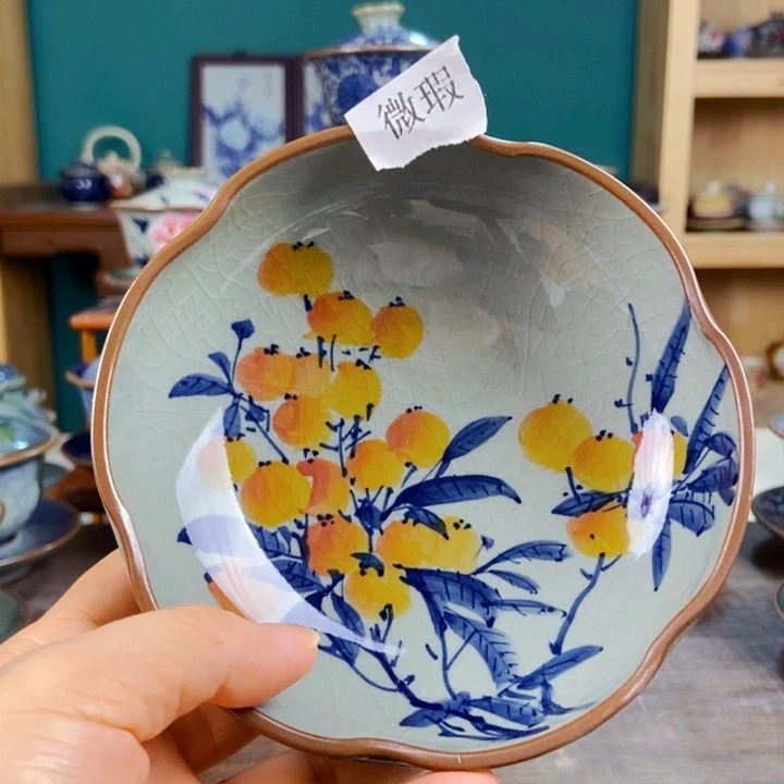 瓷片手工制作工艺精湛等