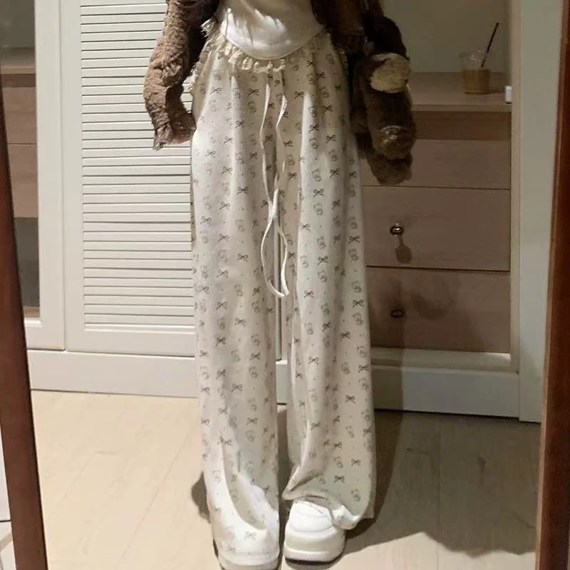 大脸喵  韩系甜美小熊蝴蝶结休闲裤女秋冬宽松小个子百搭直筒裤