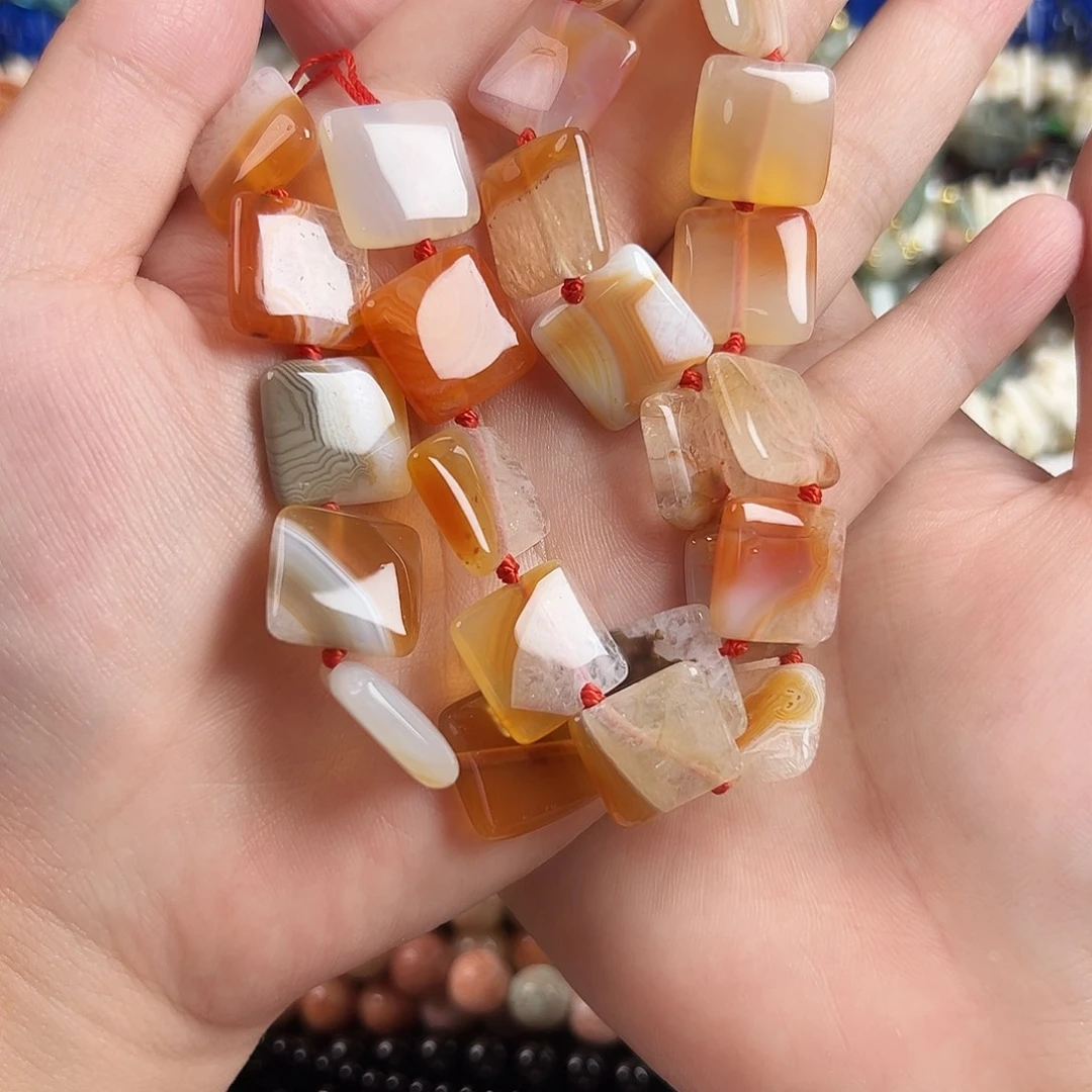 玛瑙/玉髓未镶嵌珠宝半成品s345 孤品红玛瑙共生水晶15m