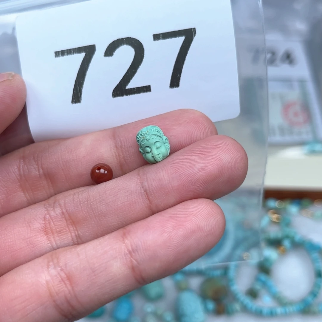 南红玛瑙未镶嵌珠宝奇石