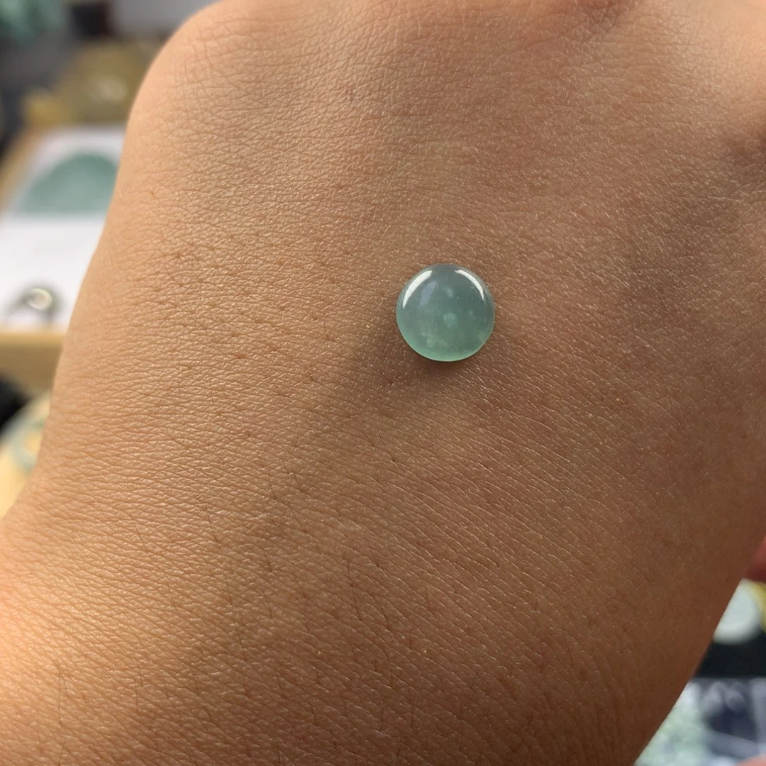 颈饰未镶嵌翡翠00000