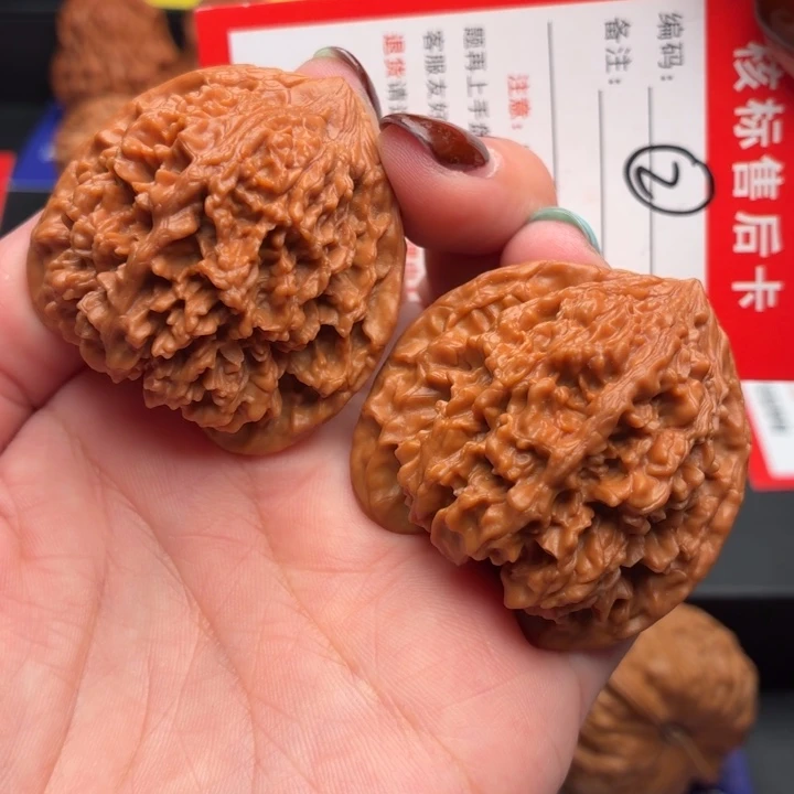 文玩核桃把件41尺满天星