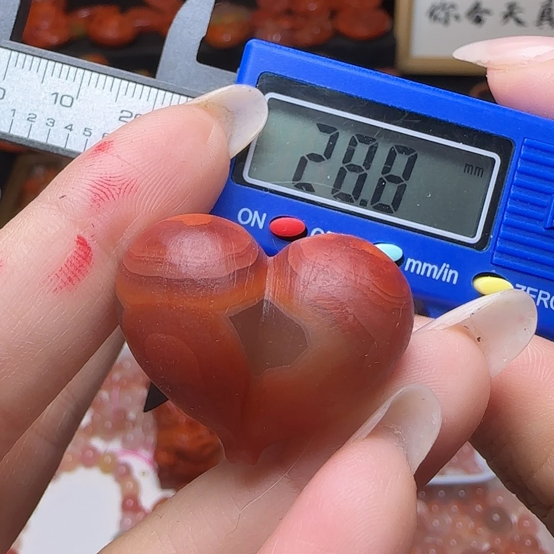 南红玛瑙未镶嵌颈饰