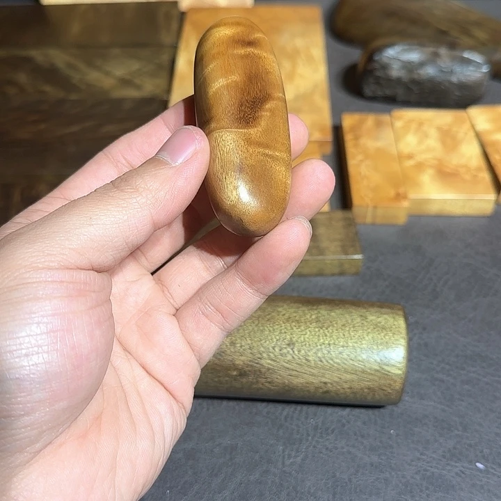 恰****阴沉木直播间一物一拍截图
