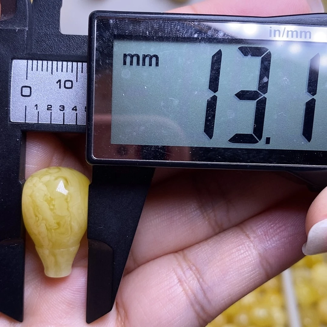 裸石琥珀未镶嵌蜜蜡三通