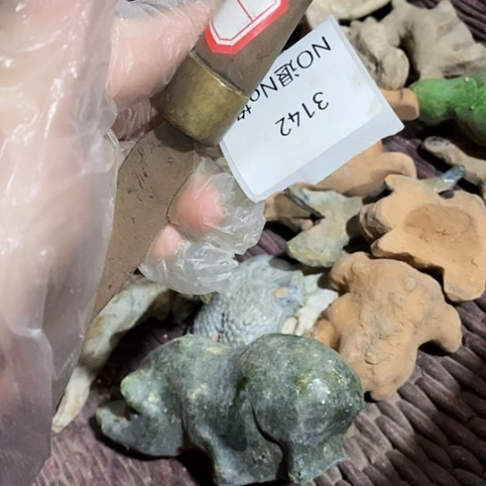 兦***㱏瓷片3142工艺品222