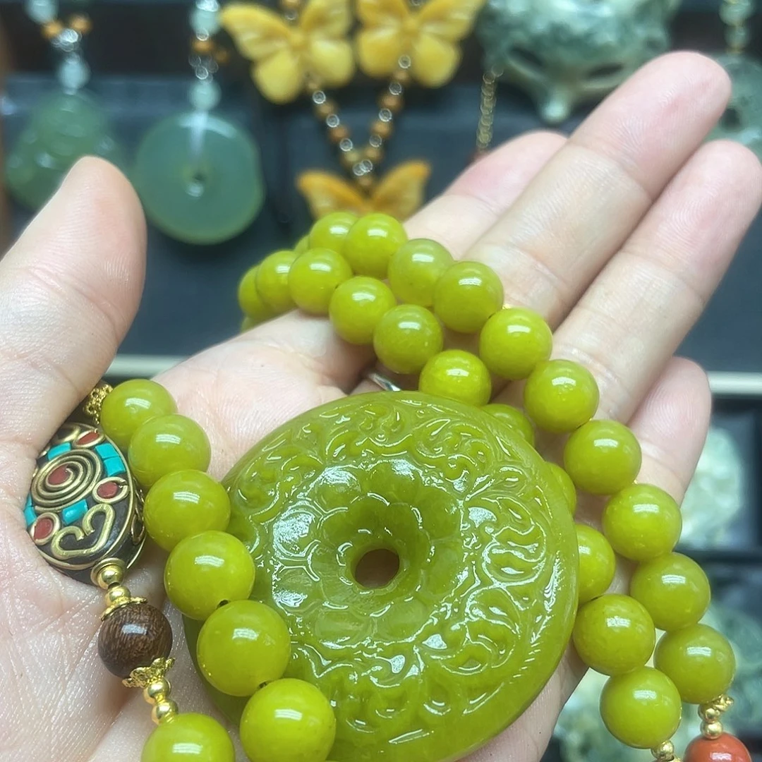 未镶嵌蛇纹石玉颈饰