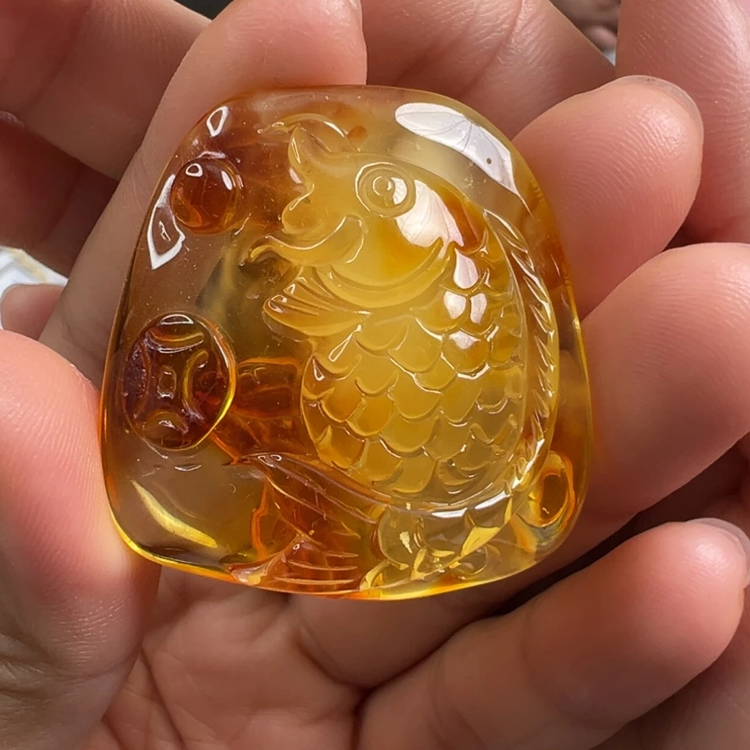 琥珀未镶嵌裸石琥珀