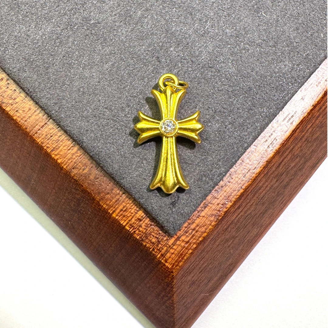 足金999点钻十字架CH6613