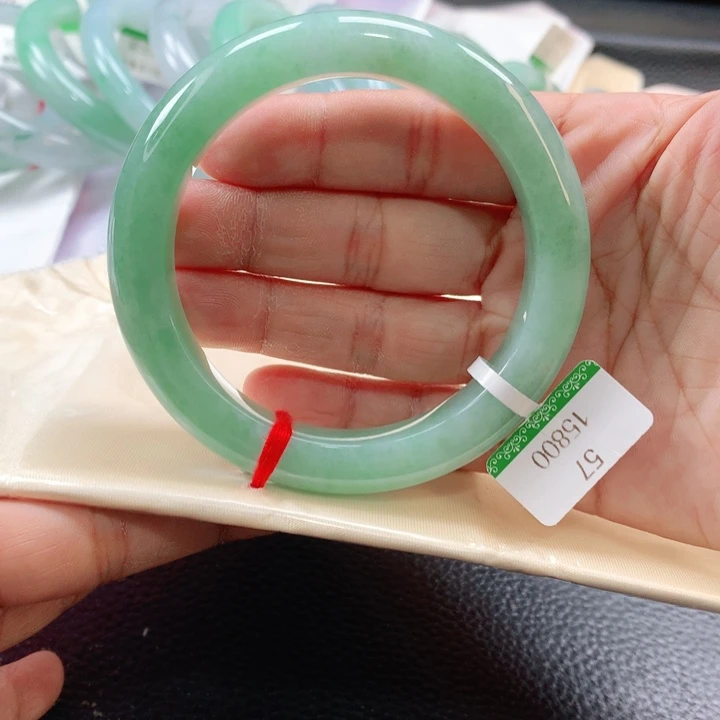 翡翠手镯未镶嵌57585758