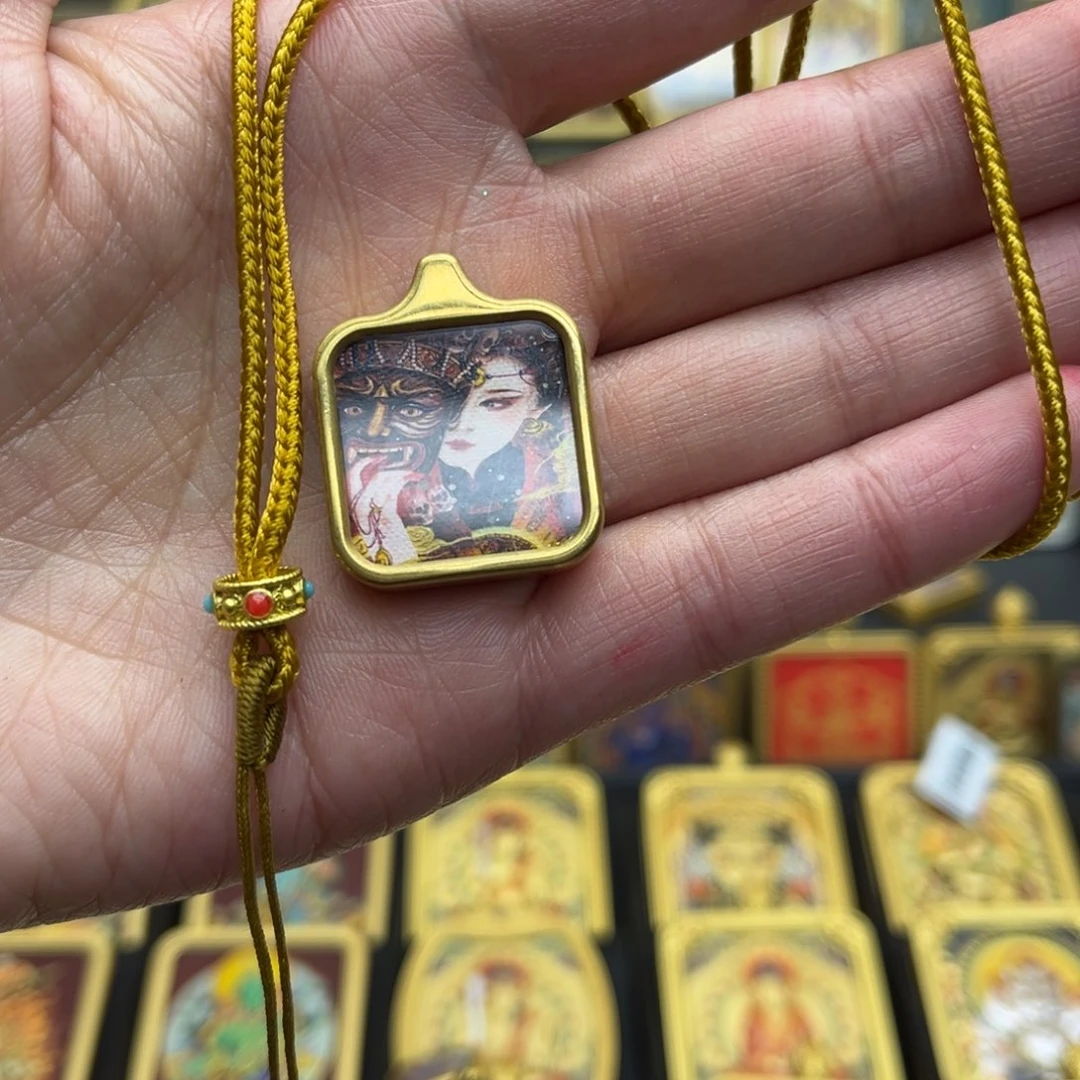 ?****唐卡的故事是一个人的