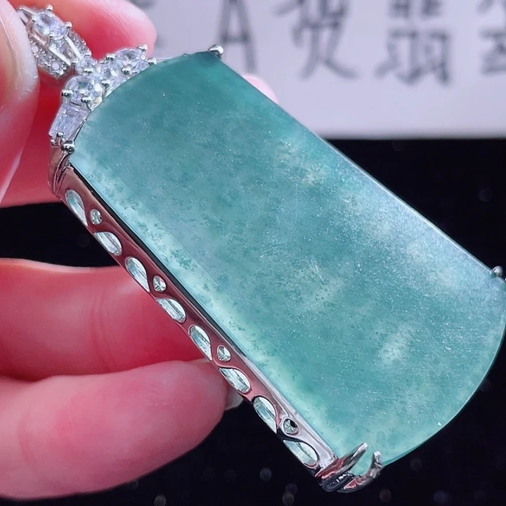 翡翠颈饰未镶嵌9999999999