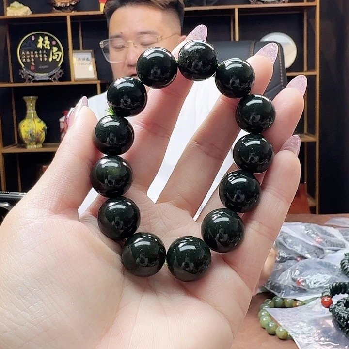 手链未镶嵌和田玉