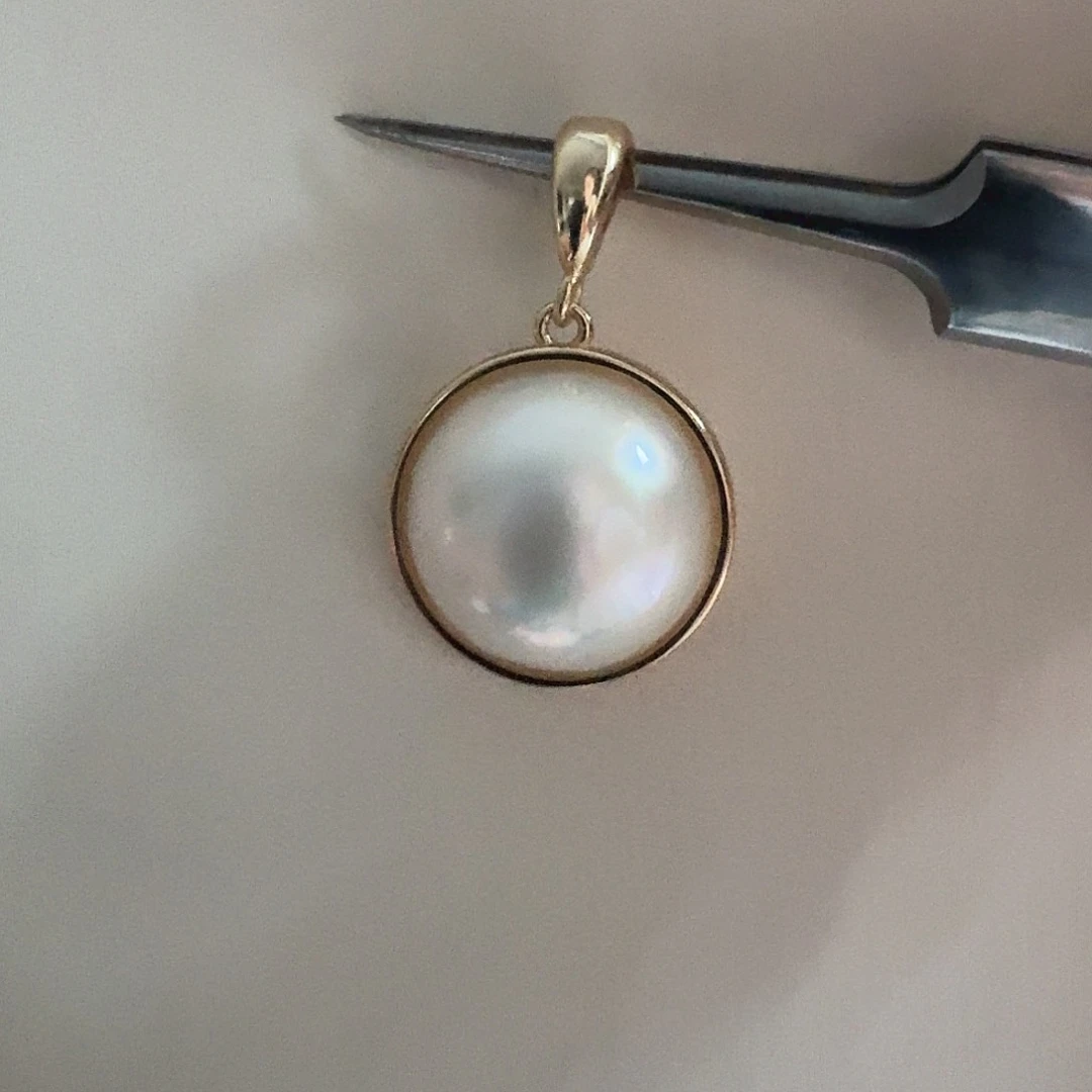 拼合珍珠（马贝珠）颈饰银S925镶嵌15-16mm 白