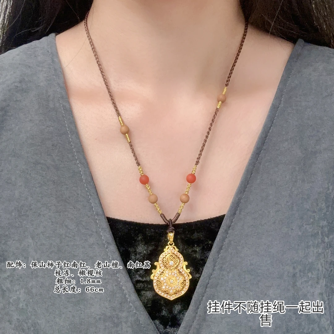 百搭设计款项链绳可调节长短