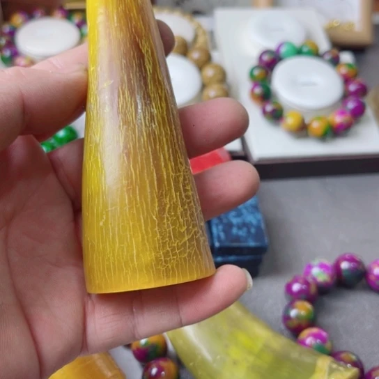 角玉华黄色一个原料