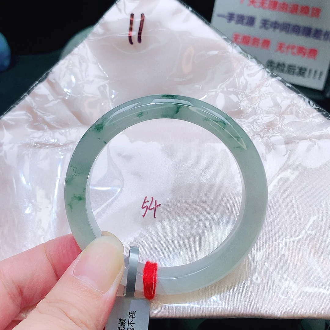翡翠未镶嵌手镯11