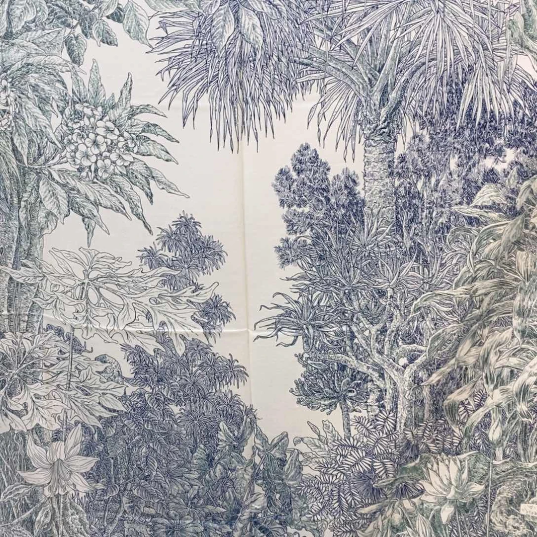 羊驼绒如图所示 观兰器物