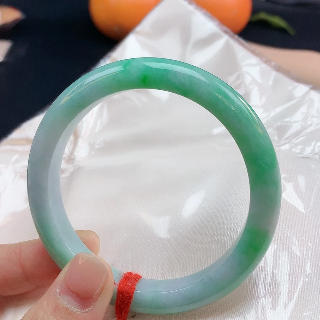 翡翠手镯未镶嵌56圈2151