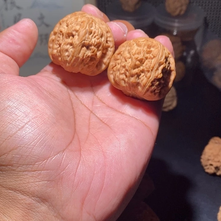 把件文玩核桃白狮子