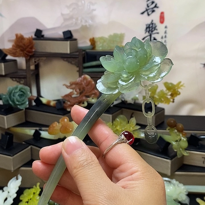 猫***子蛇纹石玉合金发饰