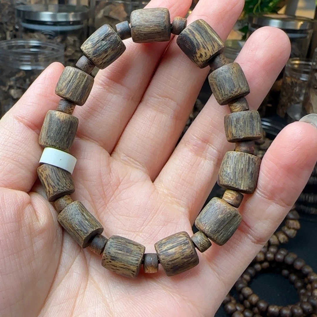 沉香沉香碎屑沉浮奇楠淳化老料随型卡1.1-11+