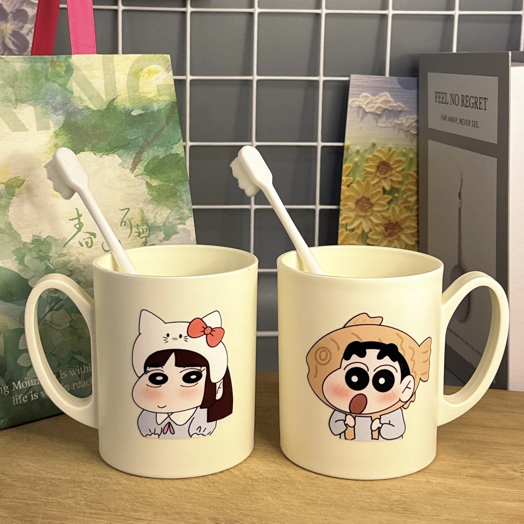 小新小爱高颜值情侣漱口杯卡通蜡笔小新家用防霉洗漱杯加厚牙刷杯