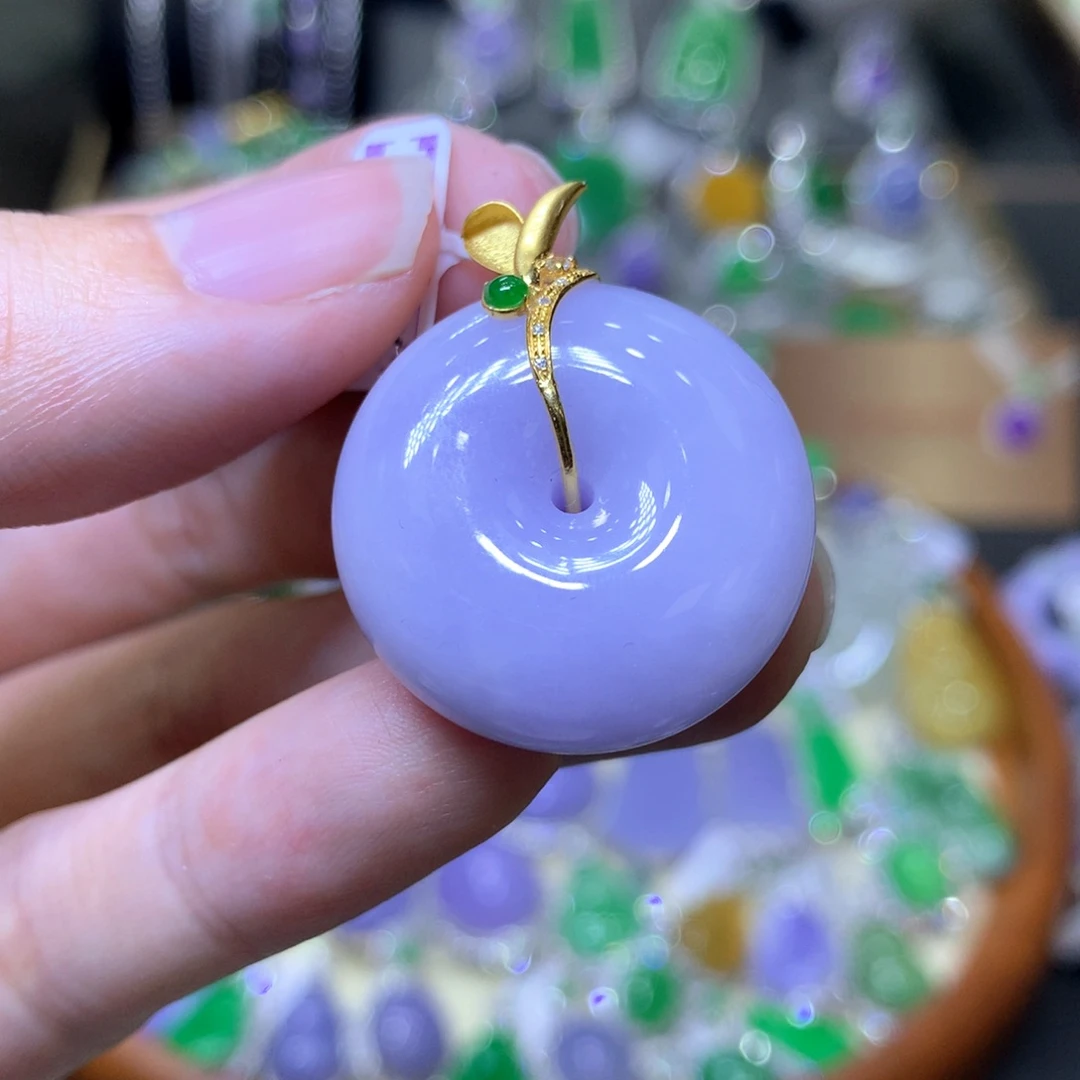 【闪购商品】翡翠颈饰18K金镶嵌翡翠吊坠项链