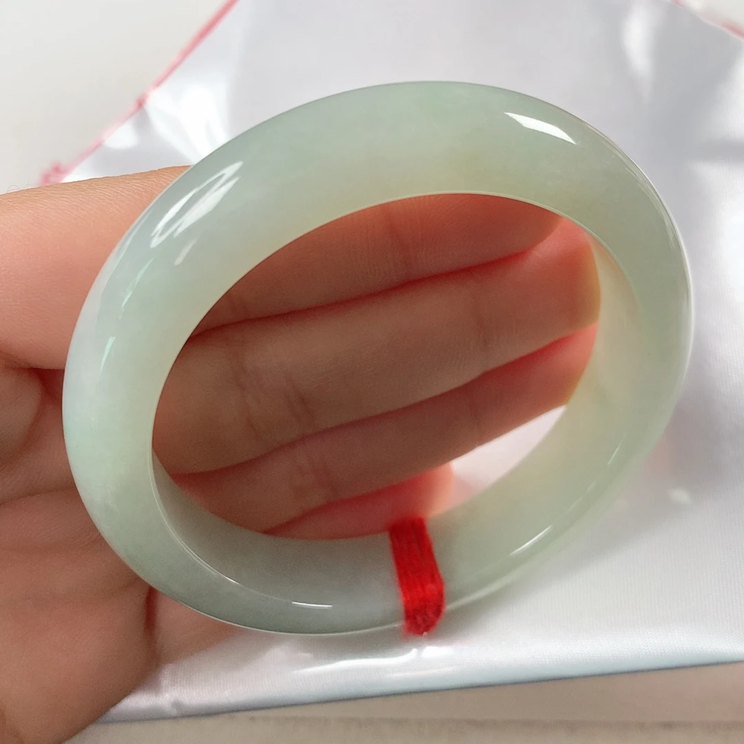 翡翠手镯未镶嵌 正圈⑩②