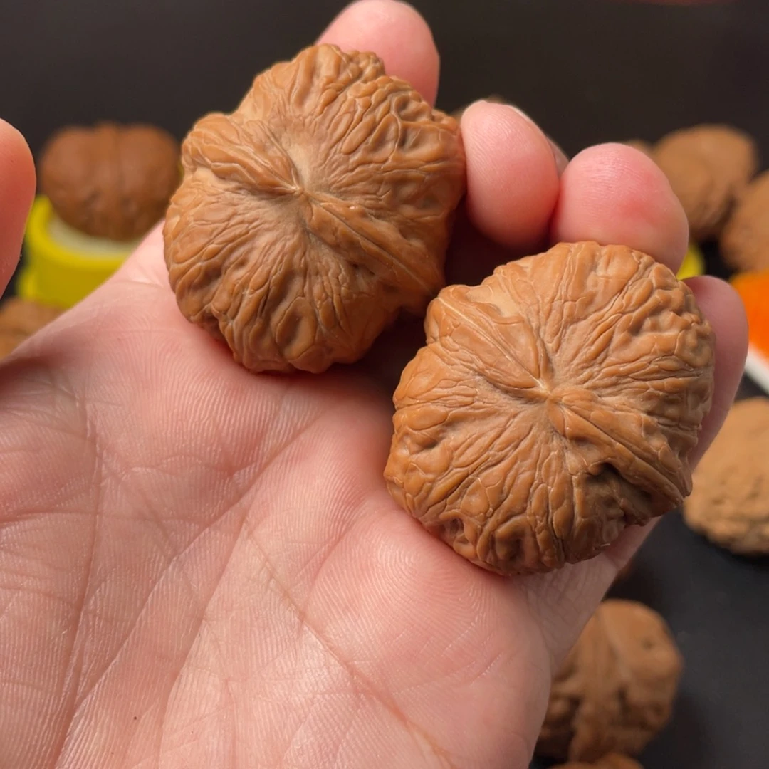 呜***哈核农文玩核桃元宝