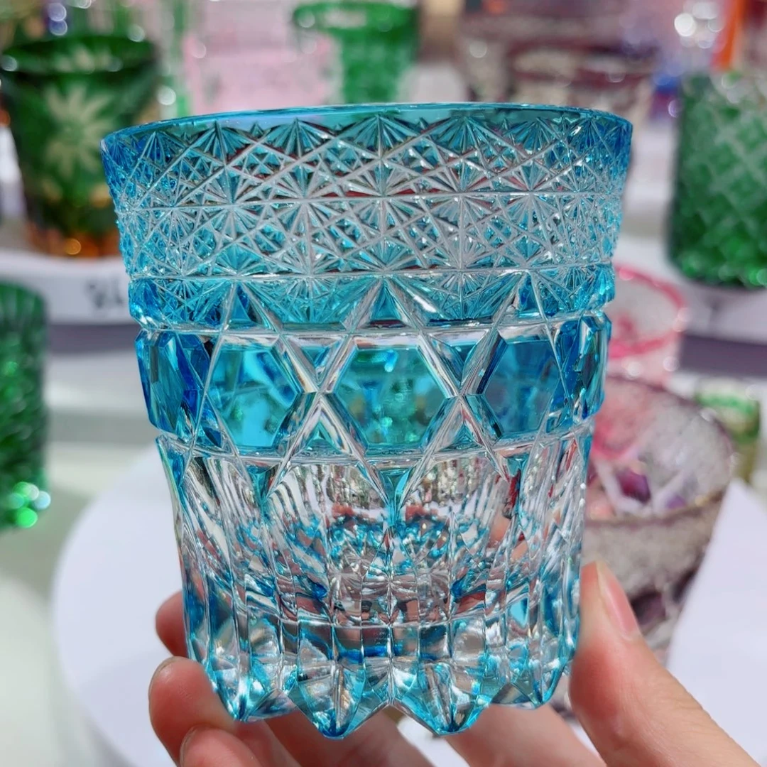 水晶玻璃平底款-冰蓝莹石水晶杯