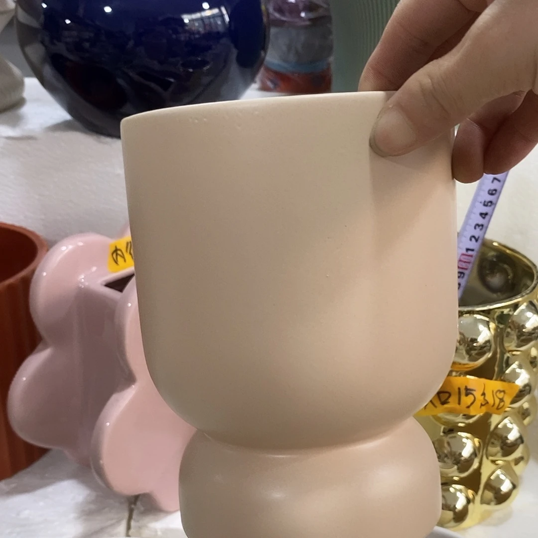 摆件陶盆有孔 瑕疵介意勿拍