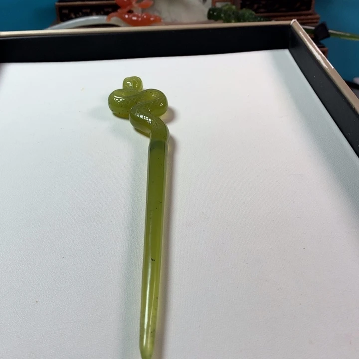 蛇纹石玉发簪未镶嵌安**昊