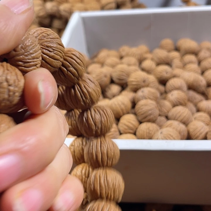 小***伟手串猴头核桃猴头核桃