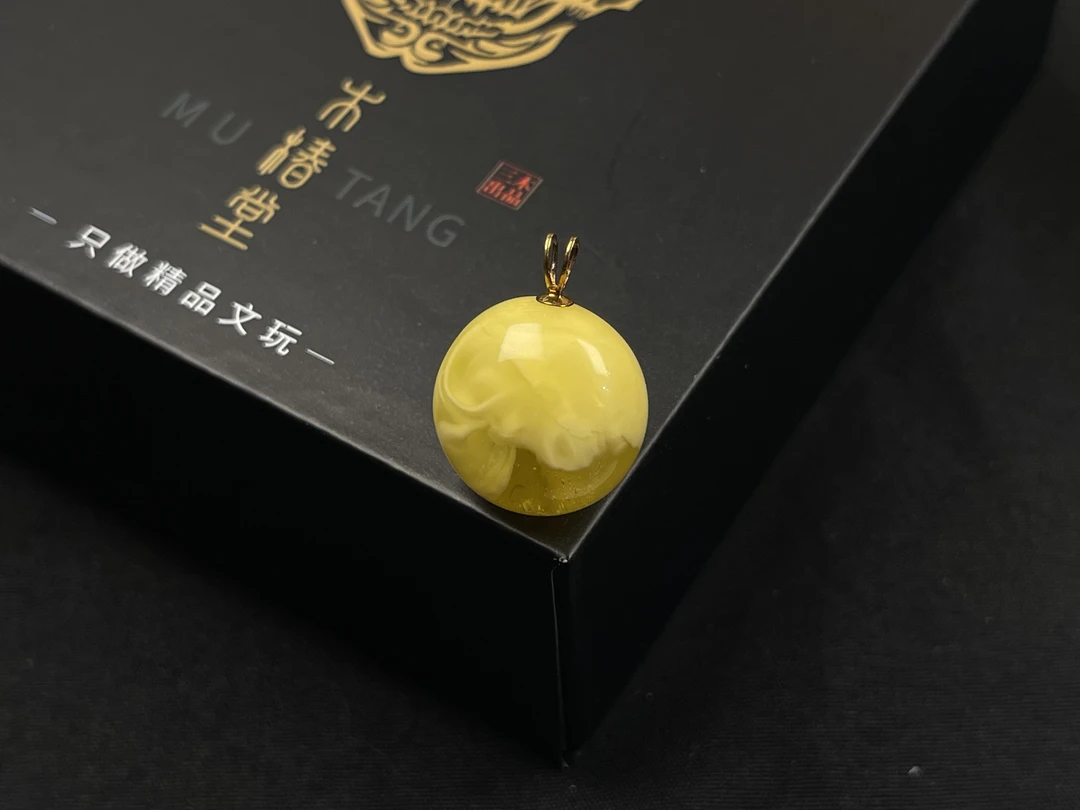 金白蜜蜜蜡挂件 25mm✖️19mm