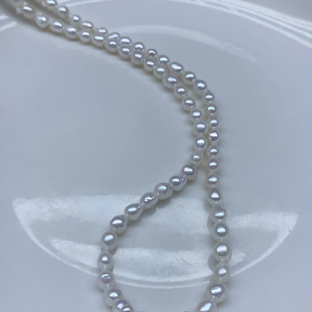 颈饰未镶嵌淡水珍珠