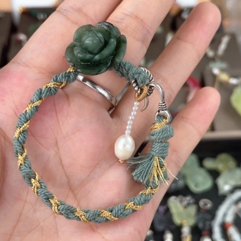 蛇纹石玉合金颈饰