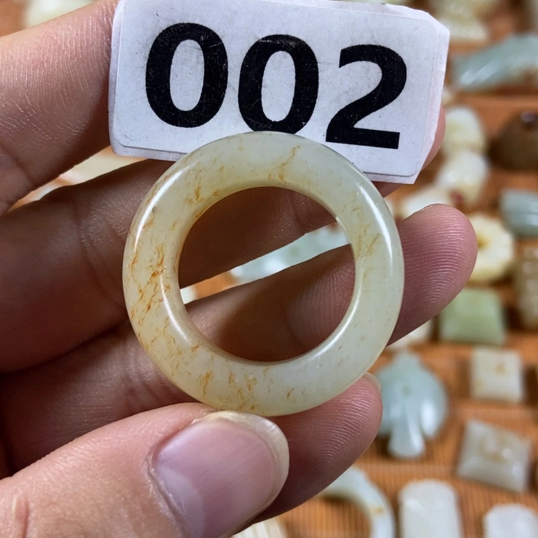 和田玉未镶嵌项链