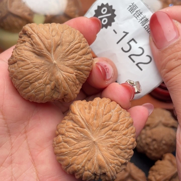 文玩核桃吊坠42顶配铁锤妹妹