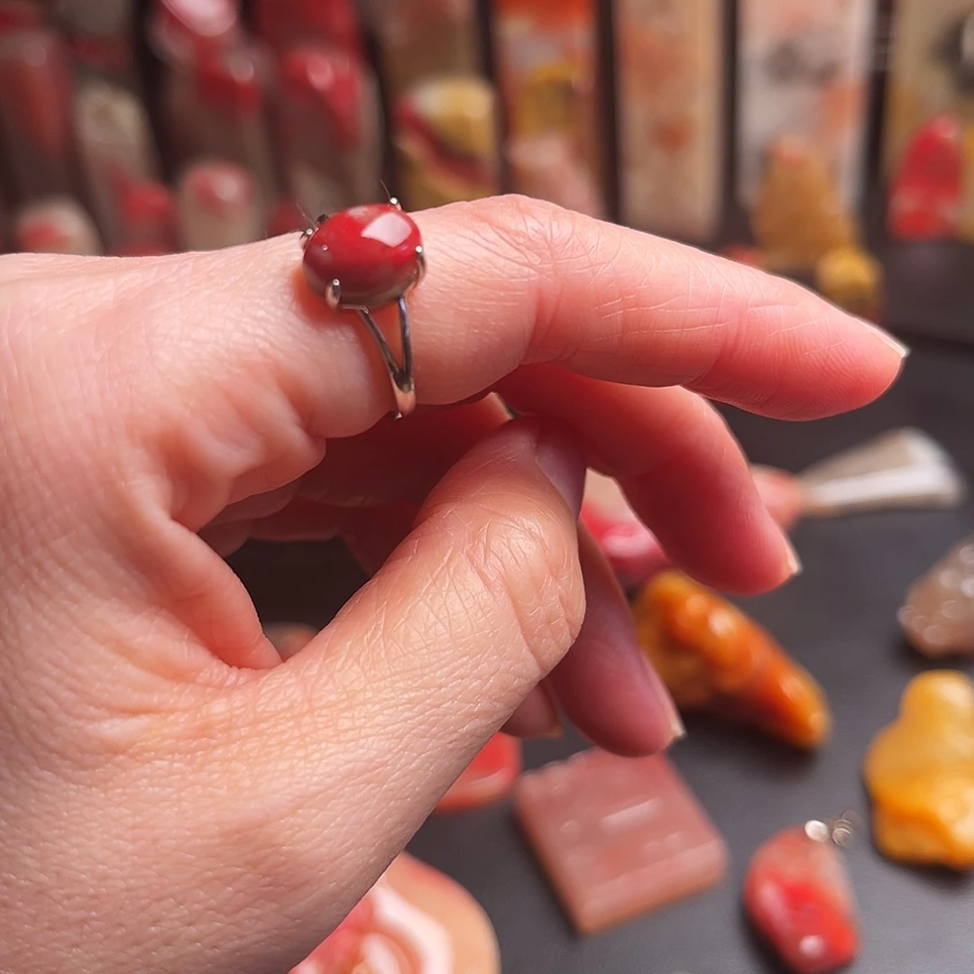 昌化石其他鸡血石戒指