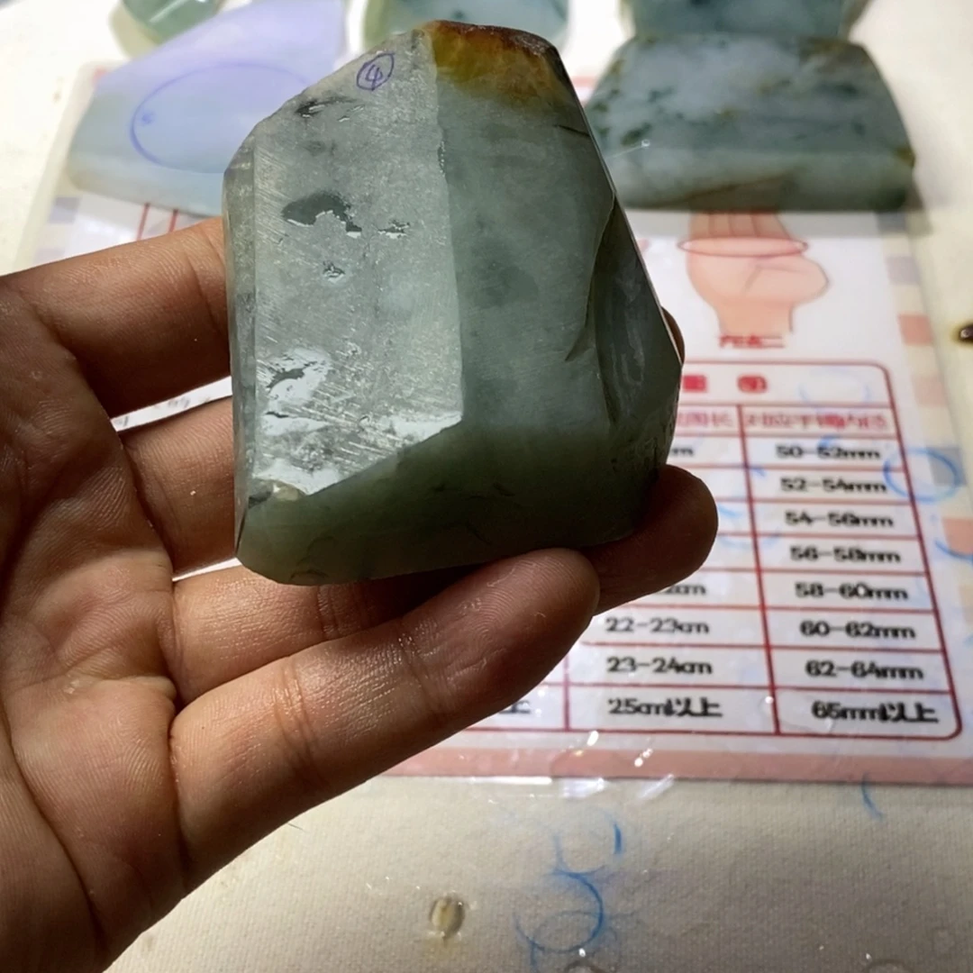 未镶嵌定制翡翠定制翡翠片料