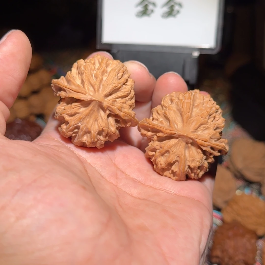 把件文玩核桃1148苹果园，尺寸42 42 38