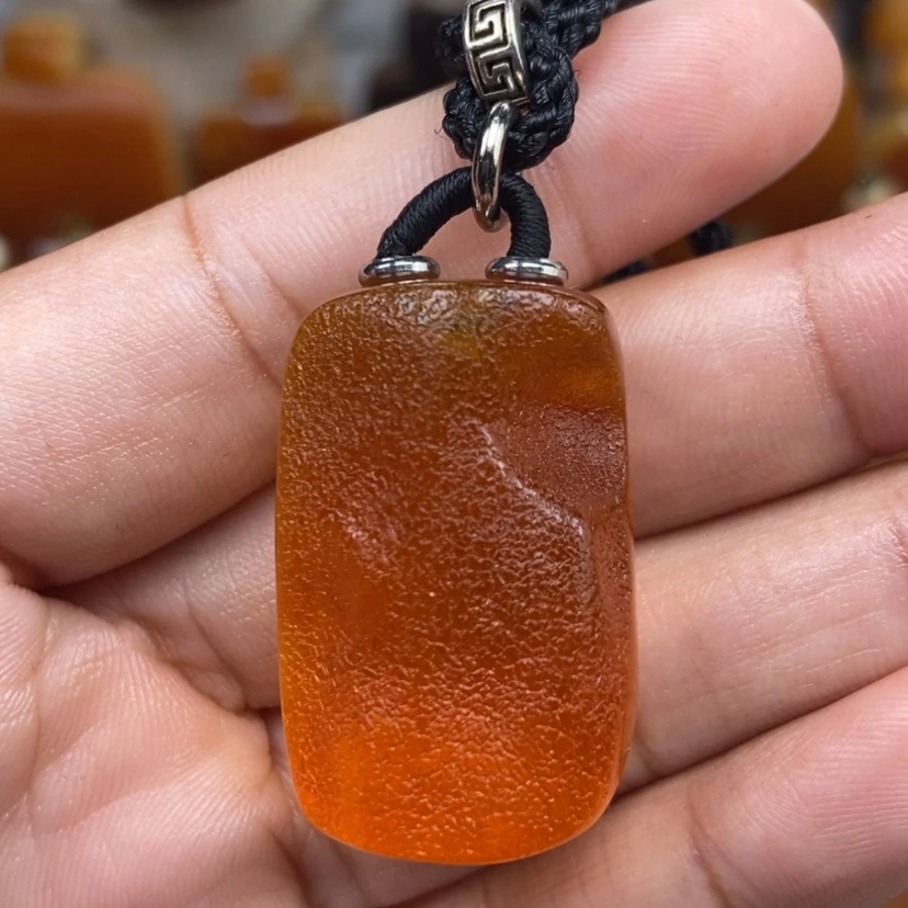 【闪购商品】未镶嵌颈饰琥珀