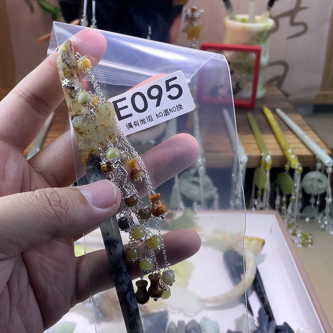 蛇纹石玉发饰银S925镀金镶嵌闹***腾