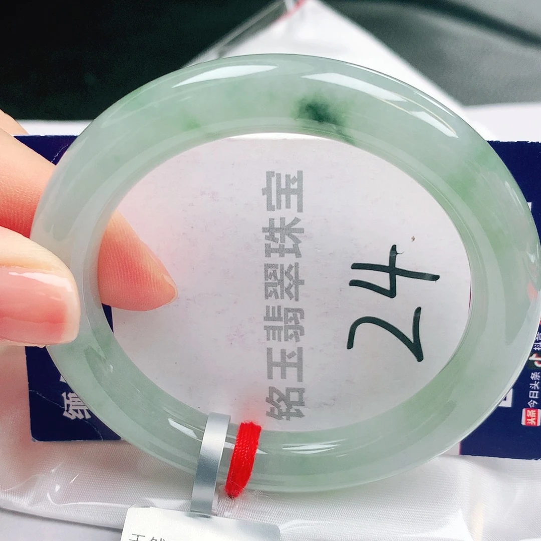 翡翠未镶嵌手镯缅甸天然a货翡翠手镯