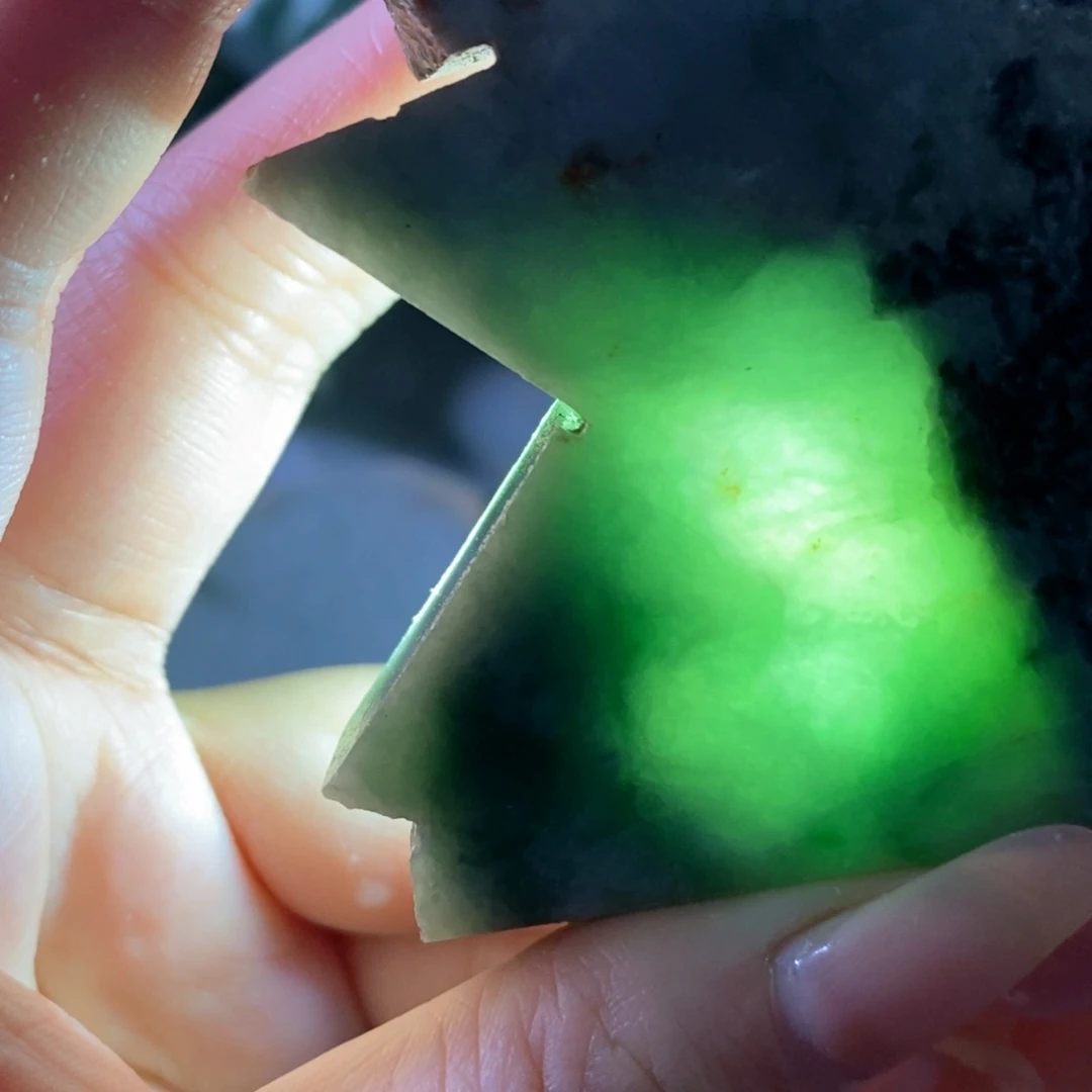 颈饰未镶嵌翡翠天然翡翠