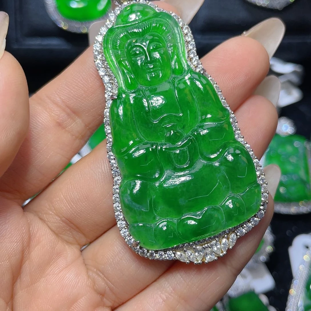 翡翠颈饰银S925镶嵌翡翠