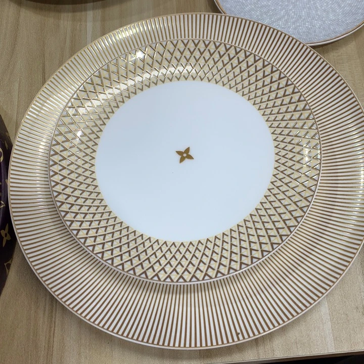 瓷片咖啡的香气很好